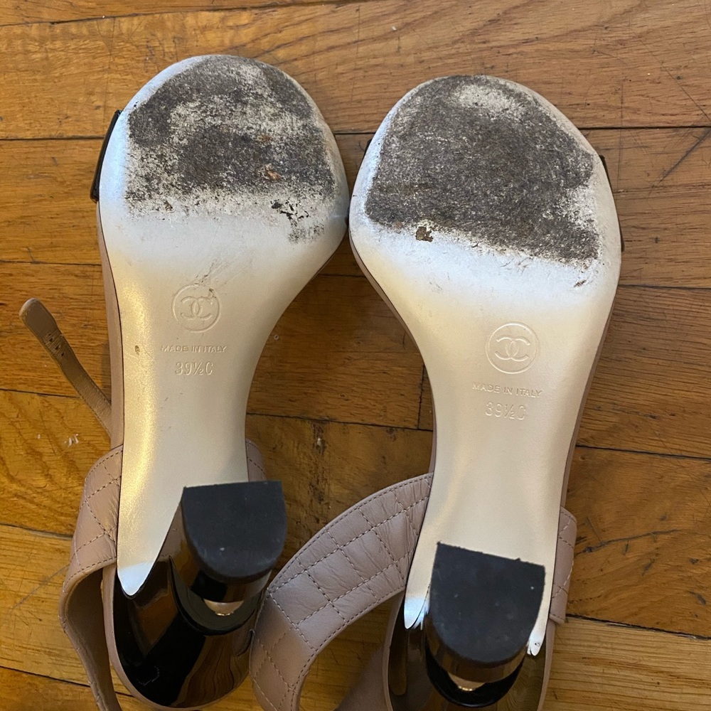 Chanel Two-Tone Beige and Black Block Heel Sandals - Picture 7 of 8